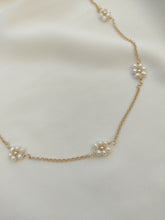 Load image into Gallery viewer, שרשרת גולפדפילד ופנינים מעוצבת